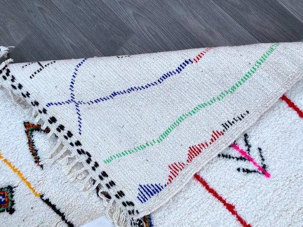 Moroccan rug 5x7ft, Antique azilal rug, Vintage Berber, Moroccan Rag rug, Beni ourain rug, Woven rug, Vintage area rug, Kilim wool rug