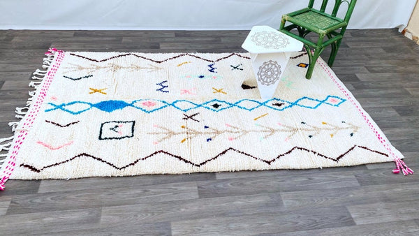 Moroccan rug 5 x 8 ft, Antique azilal rug, , Vintage Berber, Moroccan Rag rug, Beni ourain rug, Woven rug, Vintage area rug ,Kilim wool rug